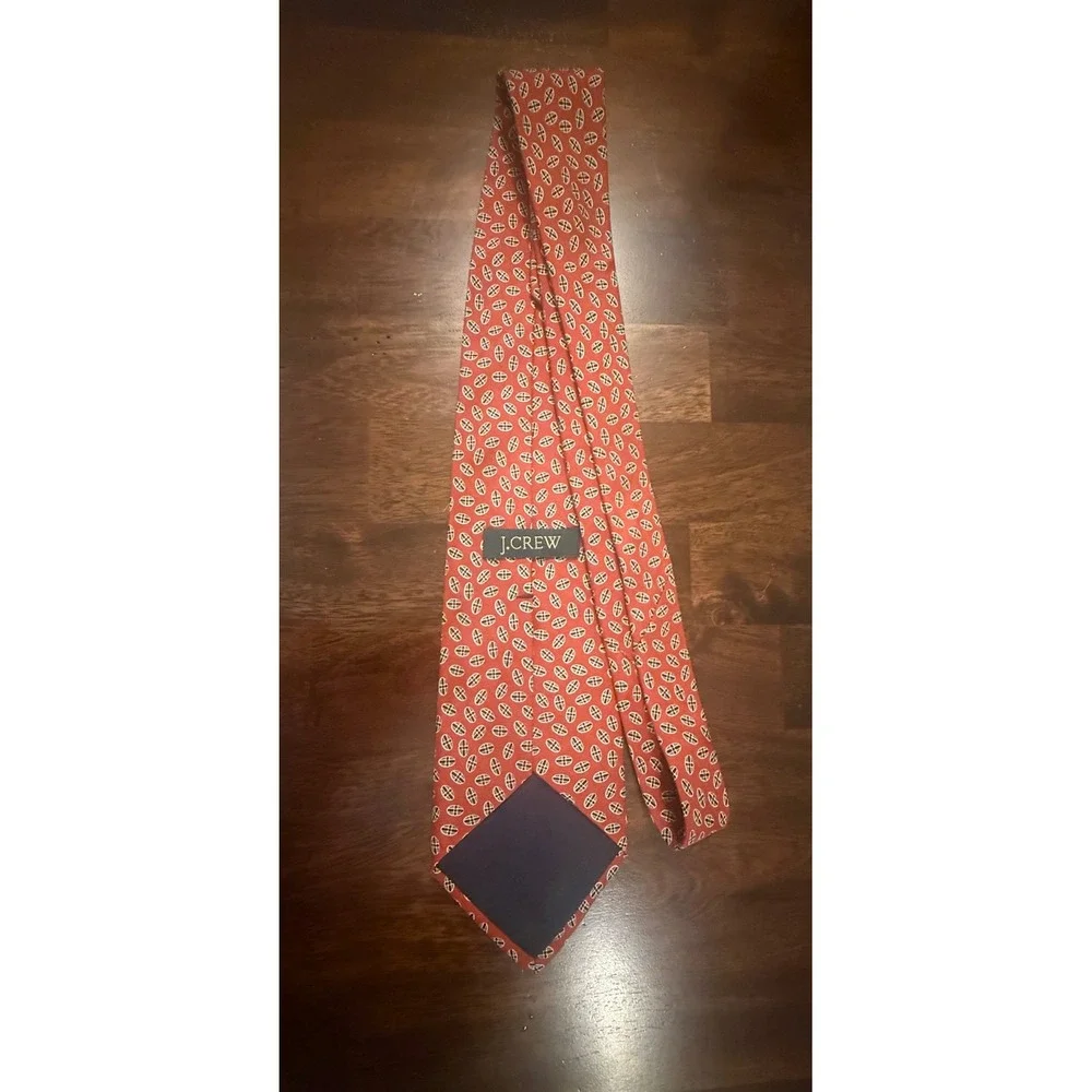 J.Crew 100% Silk Tie Coral Geometric Pattern Men's Necktie Made in‎ USA